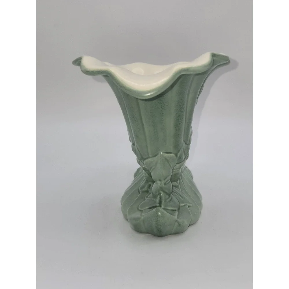 Vintage Red Wing Pottery Matte Green & Cream Cornucopia Vase #1097 Art Deco